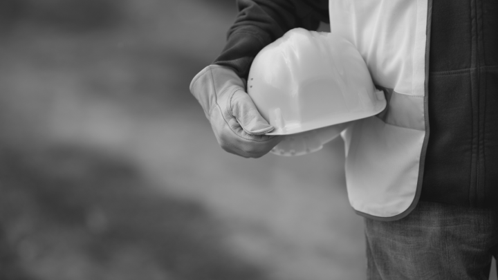 Tragedija u Požegi: Radnik pao sa skele na katedrali i smrtno stradao