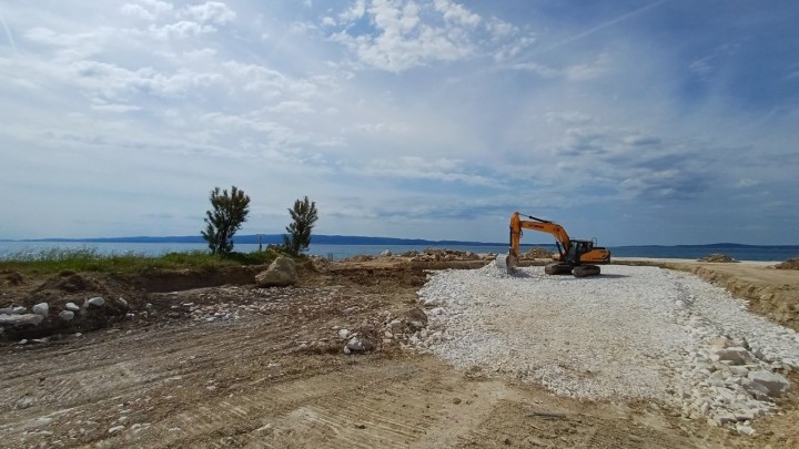 Gradnja plaže: Betonska ili šljunčana, proces je zahtjevan zbog velikog utjecaja prirode
