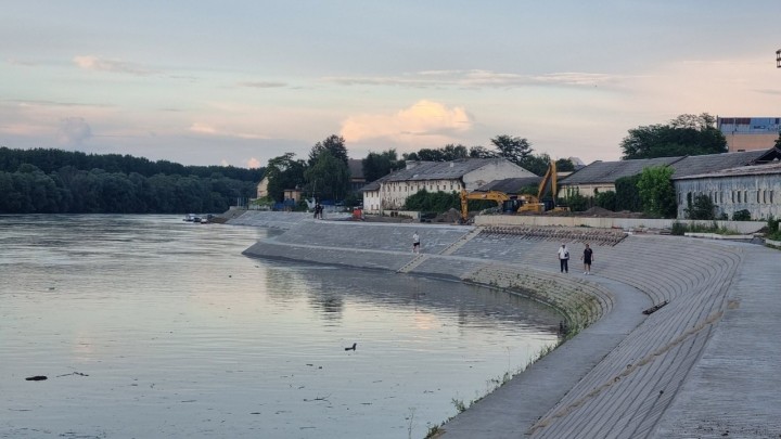 Bauštelska reportaža: Povijesno spajanje osječke šetnice uz Dravu