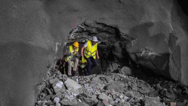 Euro-Asfalt kod susjeda probio željeznički tunel budućnosti na 27km dugoj trasi od planina do mora