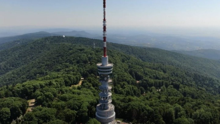 Zatvorena dionica Sljemenske ceste, završni sloj asfalta na novom kolniku