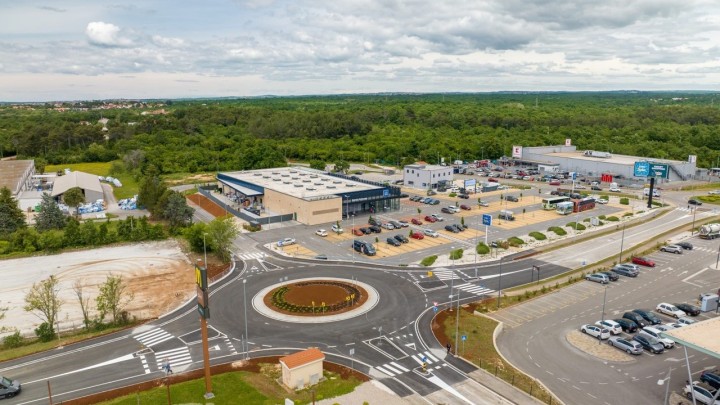 U Poreču otvoren novi rotor, investicija trgovačkog lanca