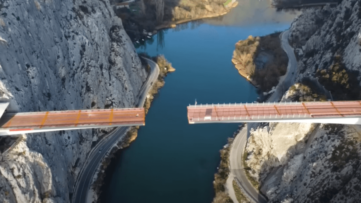 Spojen je most Cetina: Jedinstveno spajanje mosta u Hrvatskoj