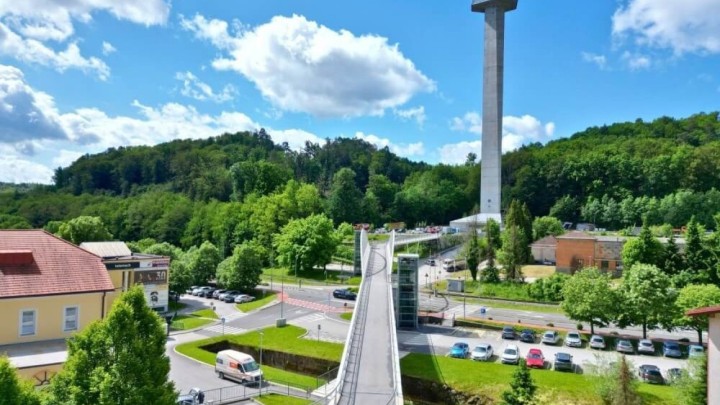 Nova najviša zgrada u Sloveniji: Vidikovac Kristal koštao je 5 milijuna eura, a pogled s njegova vrha nema cijenu