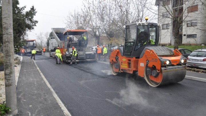 Najbolje rješenje za rabljene gume je ugradnja u asfalt: U Hrvatskoj se već koristi ta tehnologija