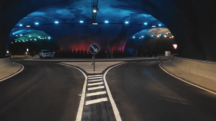 Grade podvodni kružni tok: Mala nacija specijalizirana za izgradnju tunela