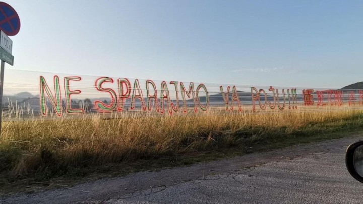 Gradi se novi trgovački centar na Grobničkom polju: Osvanuli prosvjedni transparenti