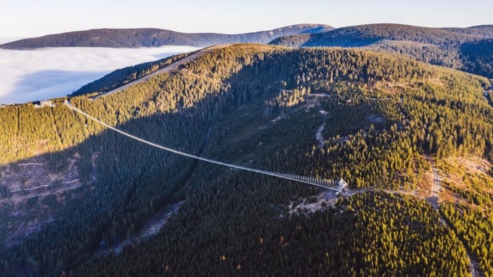 Češka gradi najduži pješački viseći most na svijetu