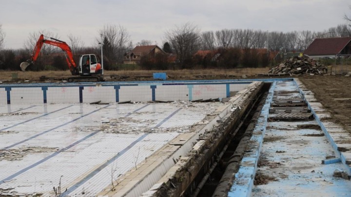 Započela rekonstrukcija osječke Copacabane nakon što kupalište dvije godine nije radilo