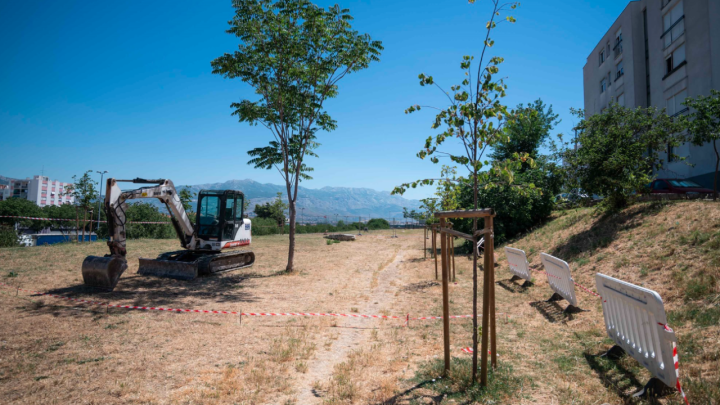 Za samo dva mjeseca mališani s juga Hrvatske moći će uživati u novouređenom dječjem igralištu