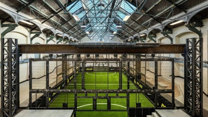 Transformacija kupališta iz 19. stoljeća u futuristički skejt park s podzemnim nogometnim igralištem