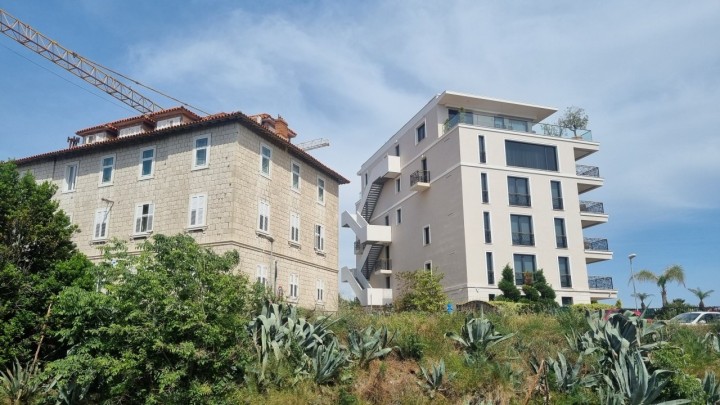 Urbani cirkus na obali: Poplava turističkih kreveta, imaju li drugi snagu biti Makarska?