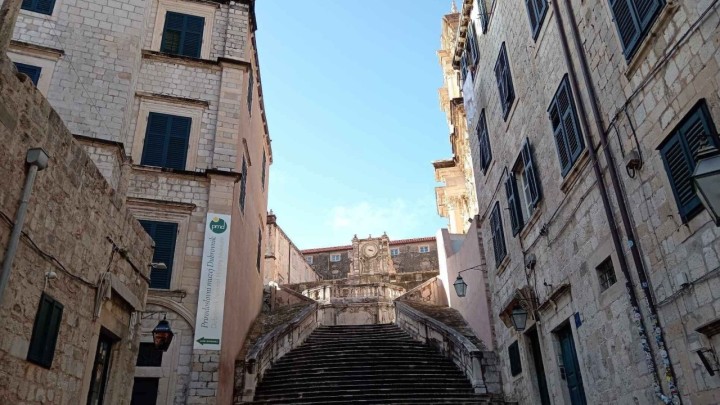 Fijasko u Dubrovniku: Htjeli ljudima unutar zidina dati novac za drvenariju, ali uvjeti su bili nemogući