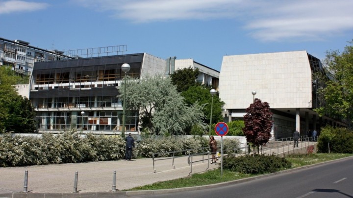 Rušenje banke nasuprot Glavnog kolodvora je devastacija u centru Zagreba