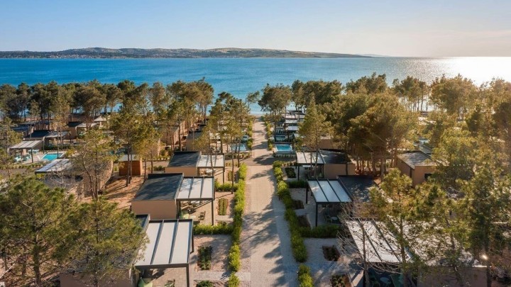 Najbolji kamp u Hrvatskoj je na ovom otoku, ima najviše bazena, ali niti jedan automobil