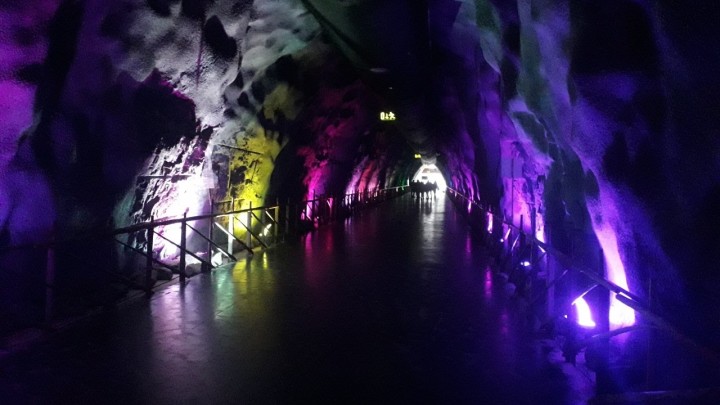 Selo Djeda Božićnjaka u Finskoj koje čuva atomsko sklonište za 3.600 osoba