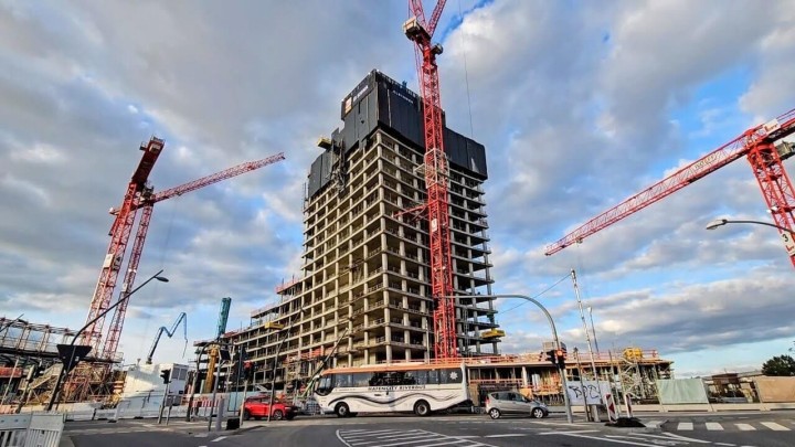 Zaustavljena gradnja nebodera od 64 kata u Hamburgu, investitor ne plaća graditelje