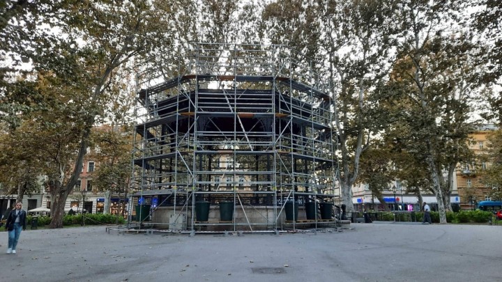 Skele oko paviljona na Zrinjevcu, što se događa sa zelenom oazom u središtu Zagreba?