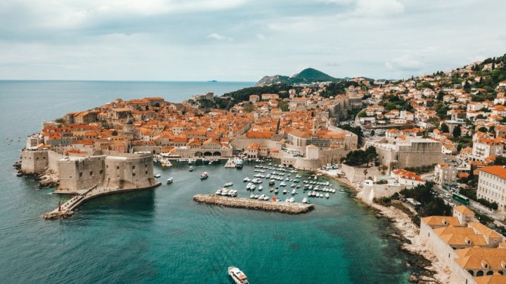 Za zakup prostora u Dubrovniku, potrebno je imati prihod od 25 milijuna kuna: Kome se pogoduje?