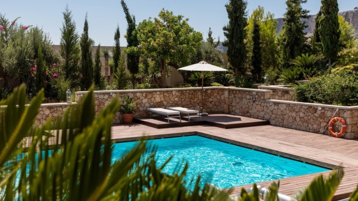 Francuske vlasti koristile novi software: Pronađeno preko 20 tisuća ilegalnih bazena