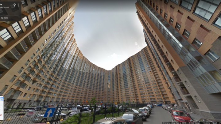 Zgrada u kojoj živi oko 20.000 ljudi, pored ruskog 'Mravinjaka' zagrebačka Mamutica izgleda kao kuća