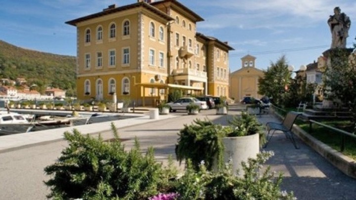 Nijemci na Jadranu obnavljaju hotel star 119 godina, novi vlasnik pun entuzijazma