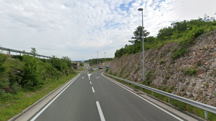 HAC kreće u pregled kolnika na 24 čvorišta važnih autocesta: Oštećenja i nedostatke kolnika 'snimat' će iz automobila