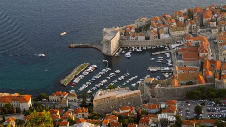 Zaštita povijesnih pročelja u Dubrovniku - zabrana zvučnika i uređaja s pojačalima