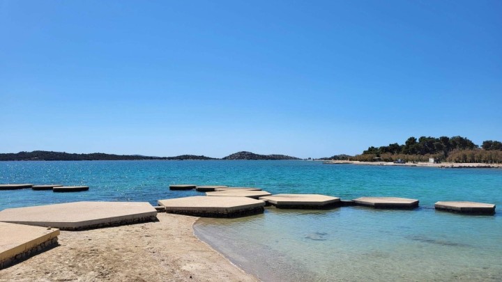 Danas se preko ljeta za njih svi otimaju ručnicima, a nekada izgrađeni za potpuno drugu namjenu