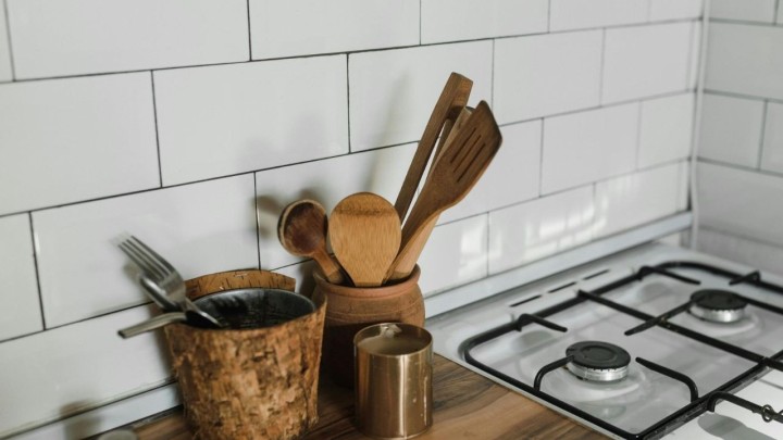 Kupnja pločica je dizajnerski izazov: Evo kako dobrim odabirom unijeti toplinu i osobnost u svaki dom