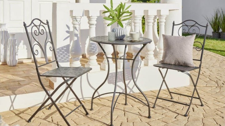 Pronašli smo neke od najljepših setova vrtnog namještaja za manje od 700 kuna