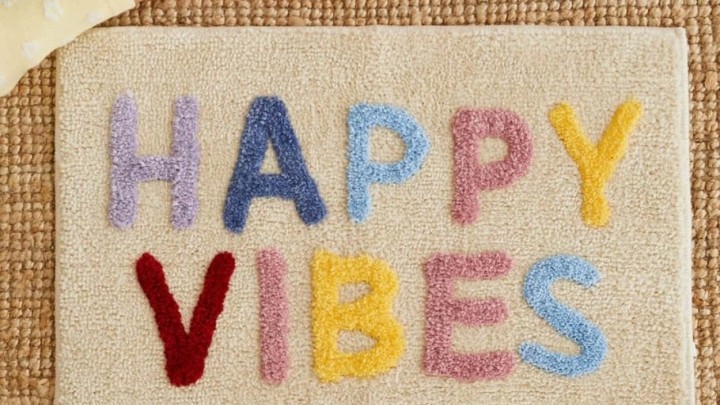 Modni brand objavio kolekciju za uređenje doma s pozitivnim porukama za svaki kutak doma