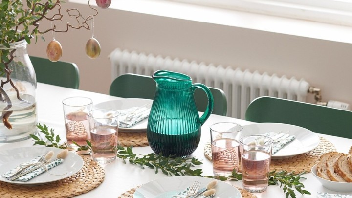 Pripremite stan za Uskrs i saznajte koje su najtrendi boje kada je u pitanju uređenje blagovaonskog stola