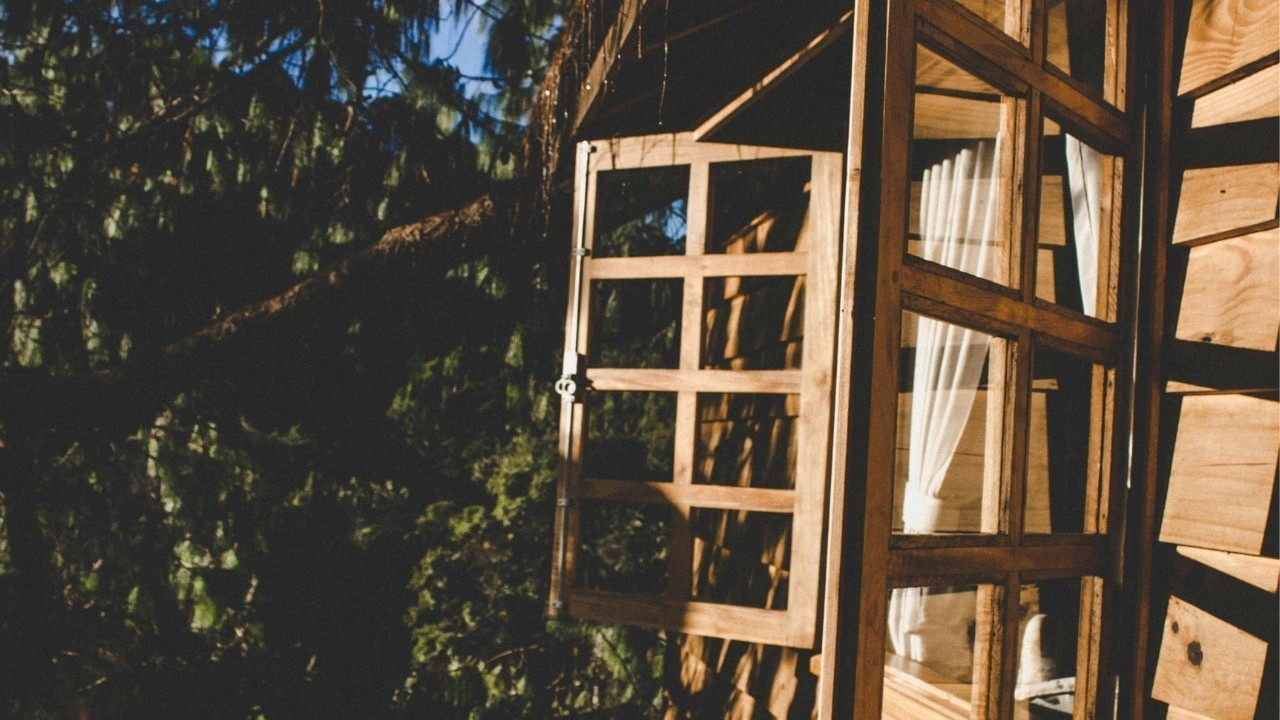 Jako zanimljiv oglas: Ogromno zemljište i tradicijska kuća s pomoćnim objektima uz Zagreb, evo za koliko