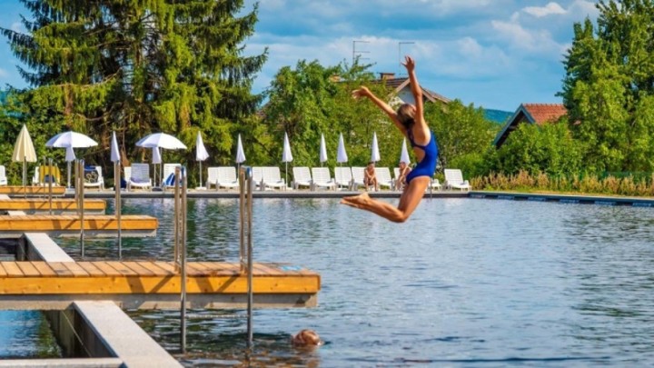 Galerija: Ovo je prvi biološki bazen u Hrvatskoj, umjesto klora vodu čiste biljke