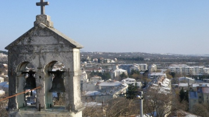 Kinezi dobili još jedan mega projekt u Hrvatskoj: U zadarskom zaleđu gradit će najveću solarnu elektranu