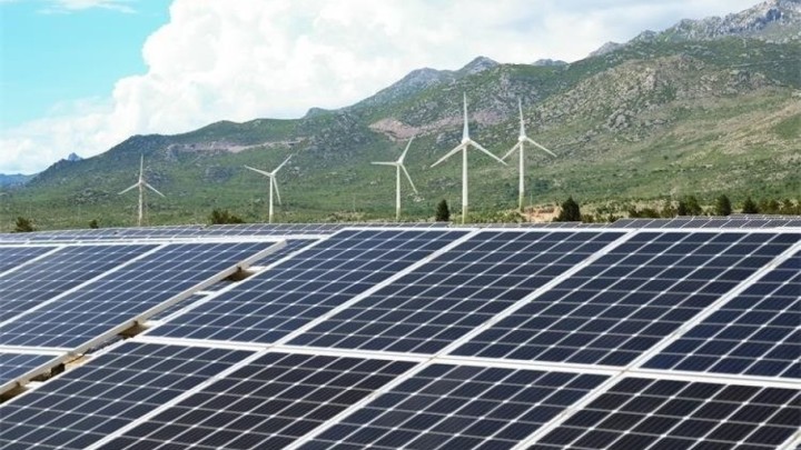 Između Drinša i Knina Španjolci grade mega solarnu elektranu od 100 milijuna eura