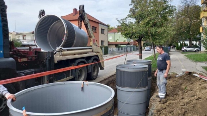 Video: Polupodzemni spremnici kao idealno rješenje za odvajanje otpada, 30 ih ugrađuje Varaždin
