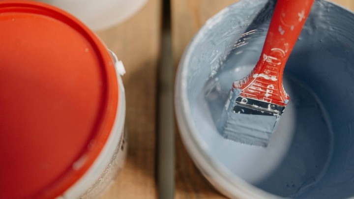 Znanstvenici sa Stanforda izumili boju koja hladi, ali i grije