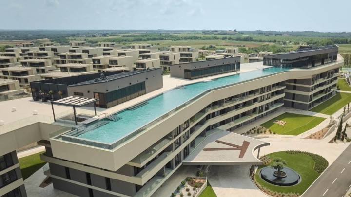 1.700 radnika, 100 građevinskih tvrtki i 60 dobavljača radilo na novom turističkom kompleksu u Savudriji od 100 milijuna eura