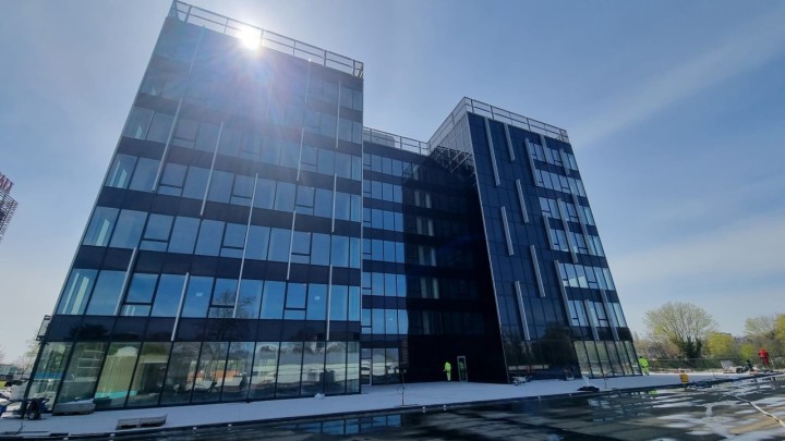 Prva poslovna zgrada u Hrvatskoj s DGNB Predcertifikatom: Dodijeljena zlatna plaketa