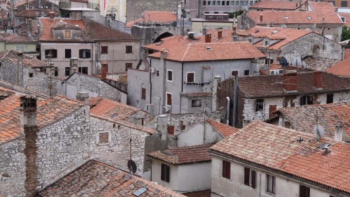 Poreč uveo uštede struje u sklopu provedbe projekta 'Odgovoran i održiv Grad'