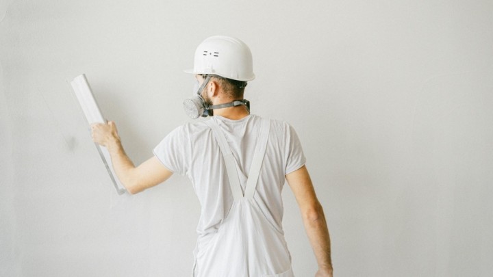 Traže se iskusni soboslikari: Nudi se stabilan posao, plaća do 1.900 € i plaćeni prekovremeni