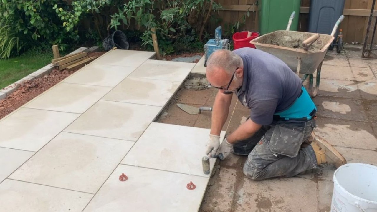 Zašto pucaju pločice i glazura? Stručnjaci otkrivaju grešku koju mnogi i dalje rade