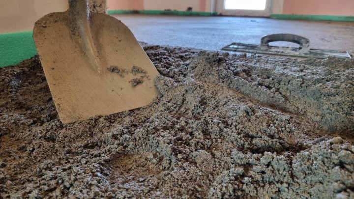 Estrih: Sve tajne kvalitetne podne glazure i kako u 5 koraka samostalno obaviti posao