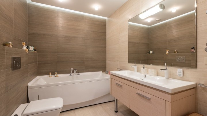 Savjeti za odabir kupaonske rasvjete: Kako zadovoljiti sigurnost i estetiku