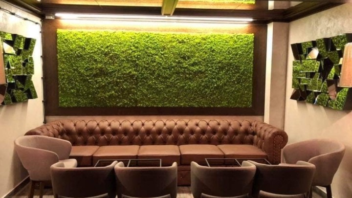 Stilski namještaj tvrtke Cro-Tex vraća nas u vremena kada su profinjenost i elegancija bili imperativ