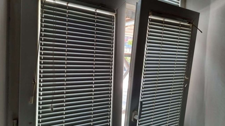 Savjetujemo kako oronulim PVC prozorskim okvirima jednostavno vratiti stari sjaj