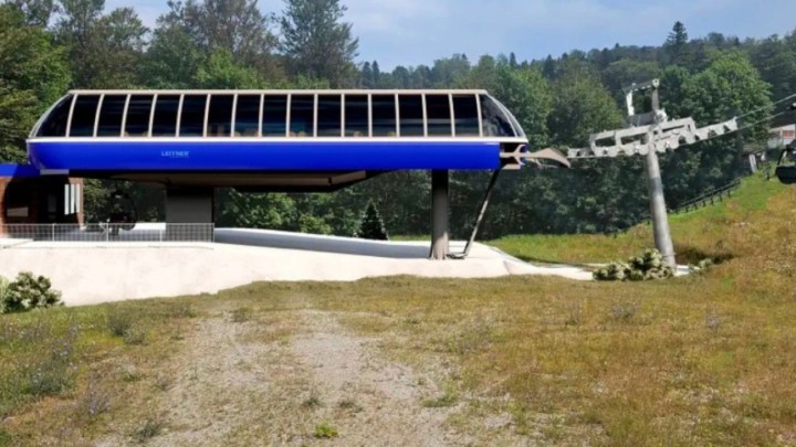 Galerija: Na Sljemenu veliko gradilište, stigla je oprema za novu sedežnicu, ali papiri još koče početak radova