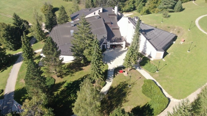 Uređuje se šetnica do omiljenog skijališta Dalmatinaca, a sprema se još štošta